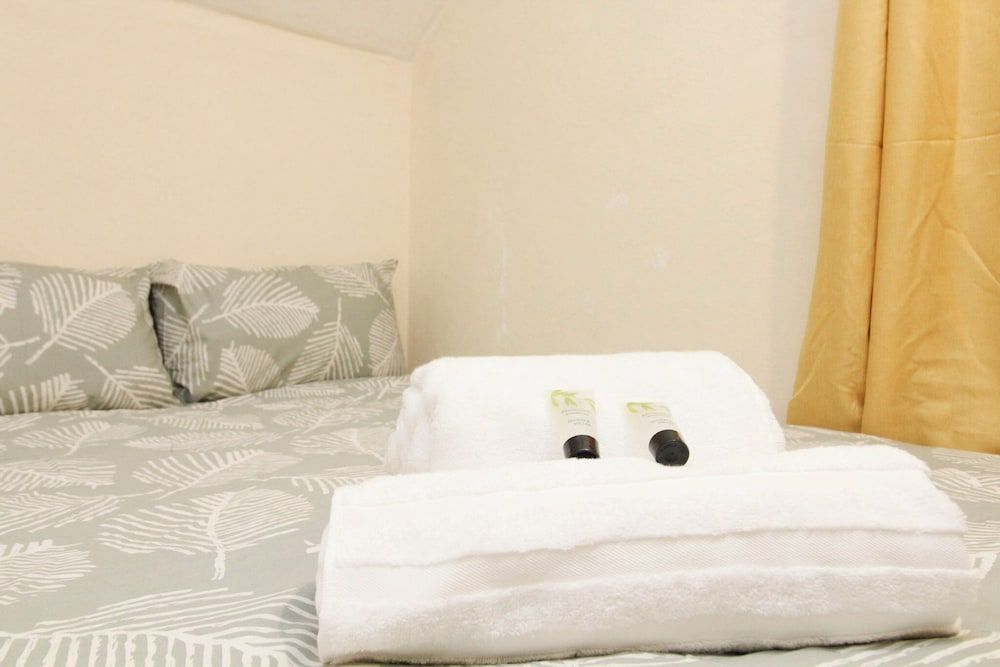 Basic Double Room