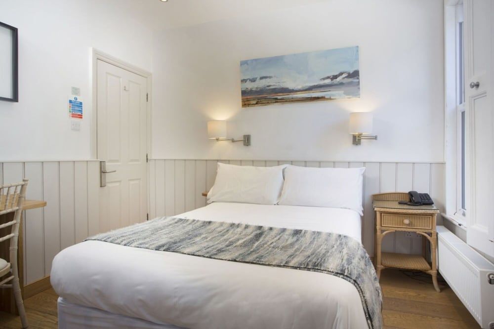 Hotel Continental Standard Double Room, 1 Double Bed 3