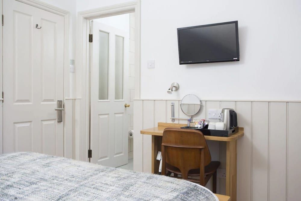 Hotel Continental Standard Double Room, 1 Double Bed 7