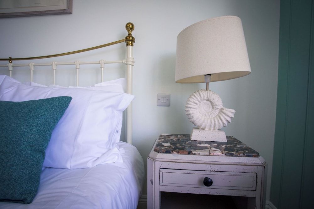 Lulworth Cove Inn Indulgence Plus Double Room 2