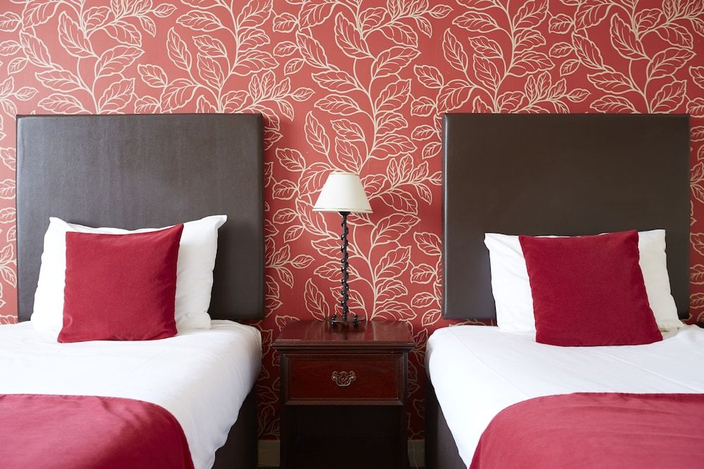 Two Brewers by Greene King Inns Twin Room 3