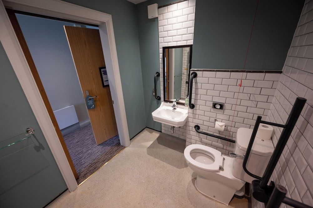 The Ely Hotel by Greene King Inns Traditional Twin Room, 2 Twin Beds 4