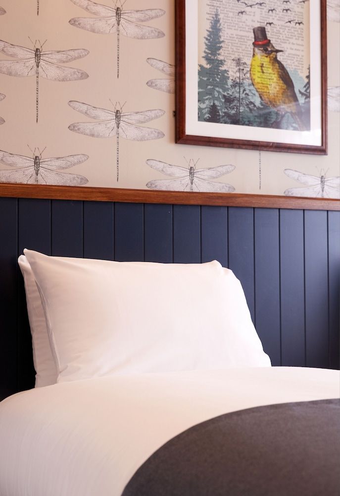 The Chase Hotel by Greene King Inns Twin Room 11