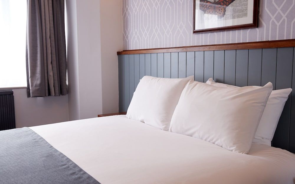 The Chase Hotel by Greene King Inns Double Room 6