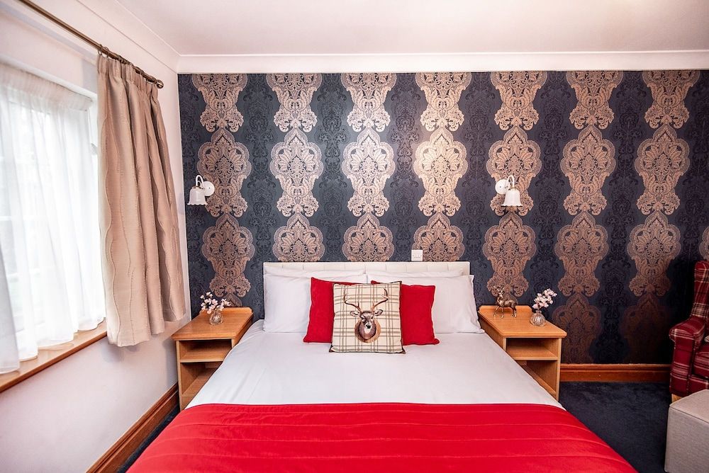 Trivelles Waterhall Country Hotel - Gatwick Double Room 12