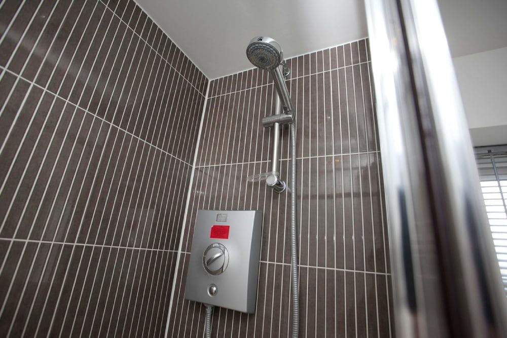 The Coach House Apartment, 2 Bedrooms 7