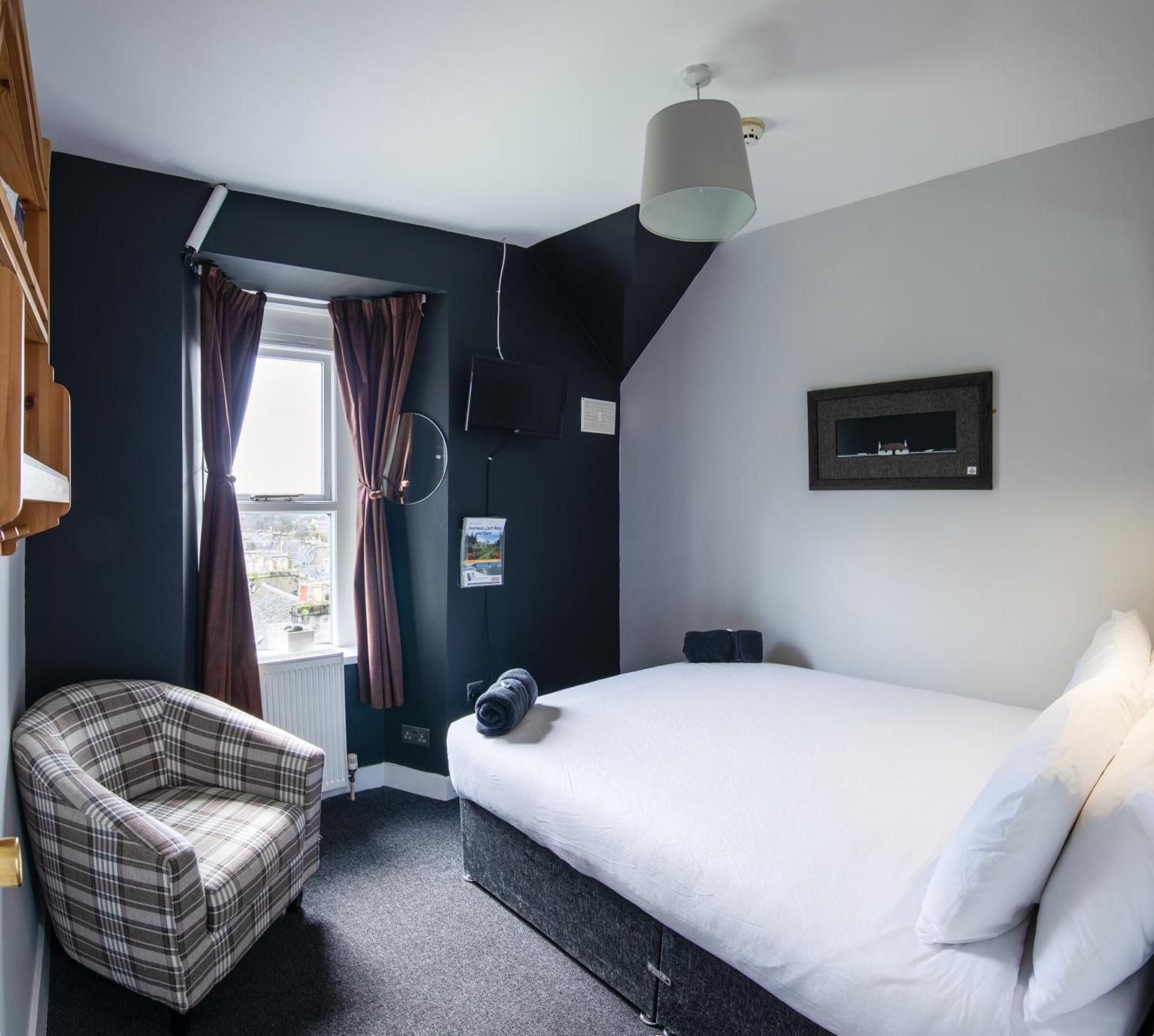 Double Room with Shared Bathroom