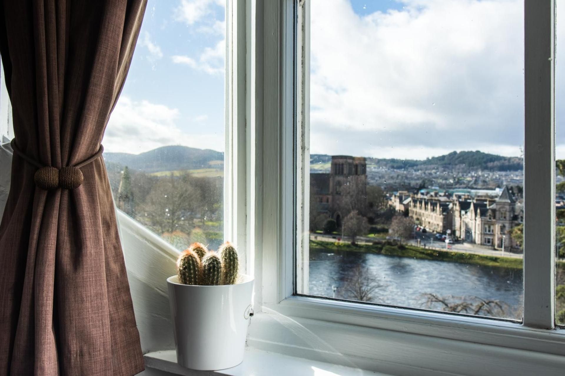 Twin Room with Shared Bathroom