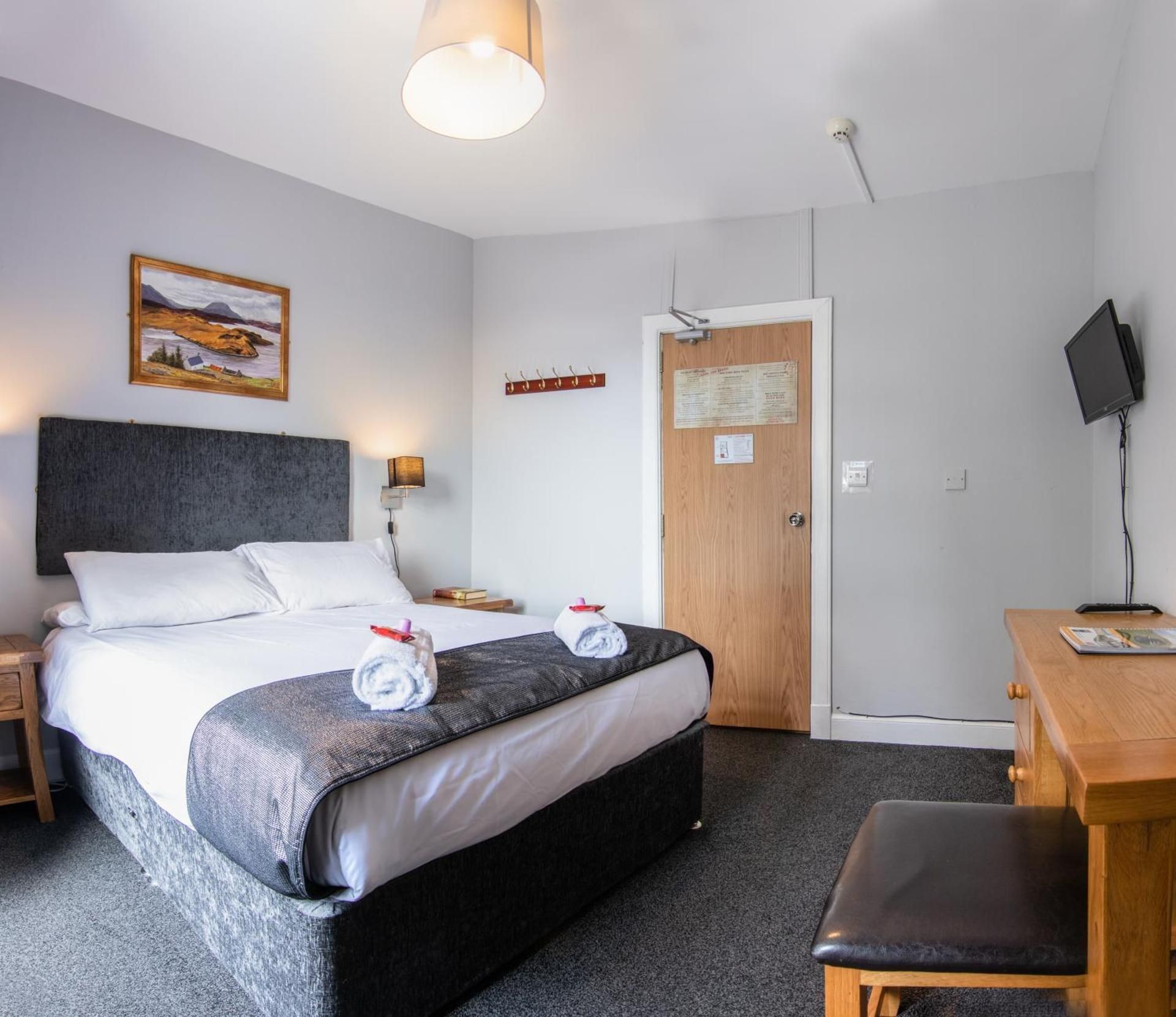 Standard Double Room with Shared Bathroom