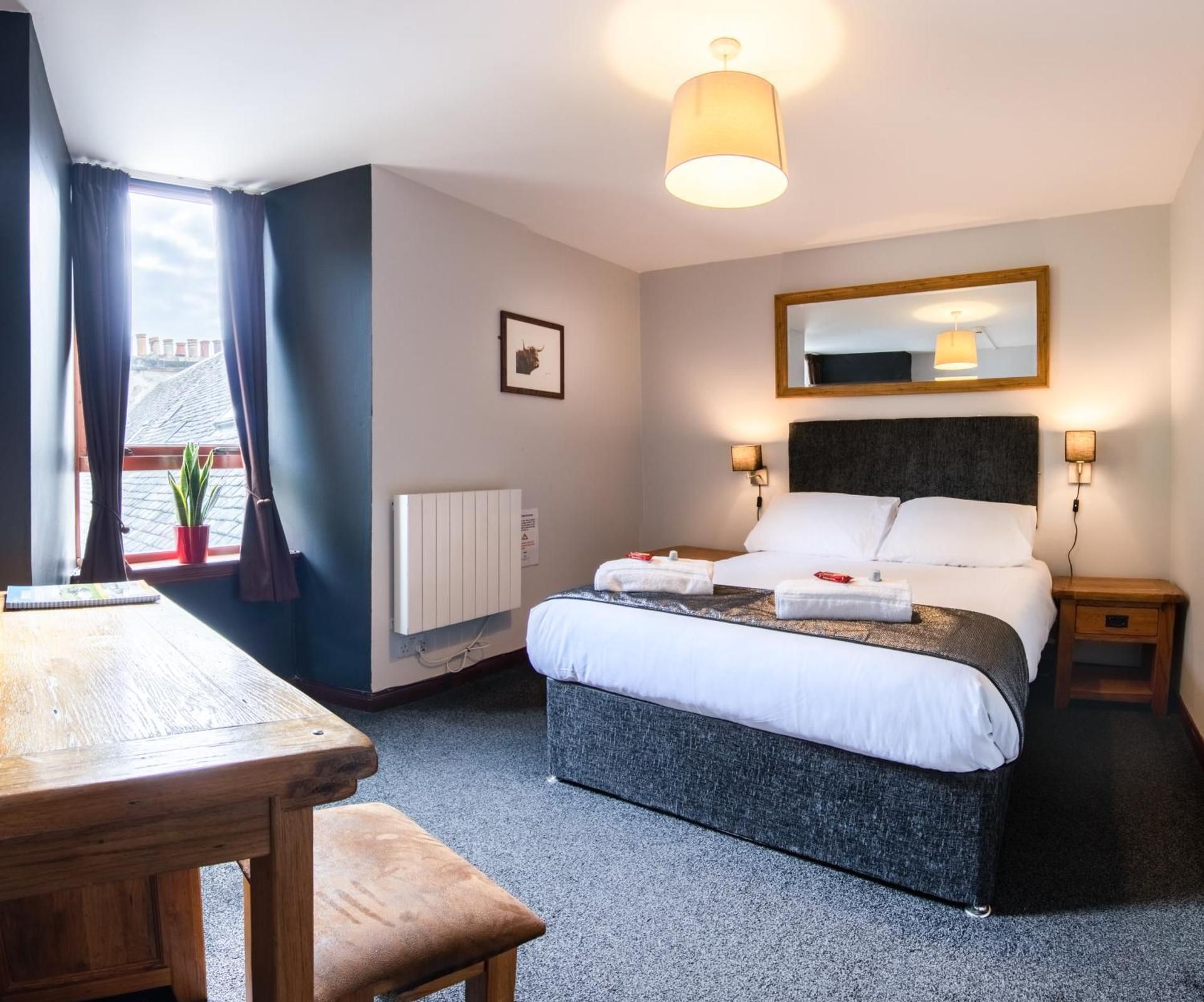 Standard Double Room with Shared Bathroom