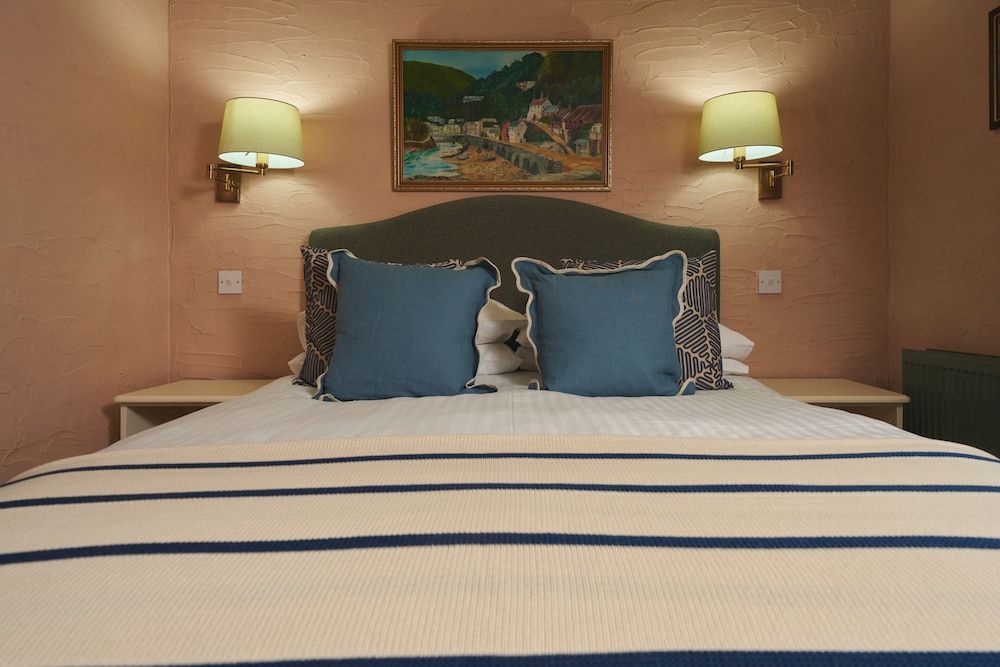 Blue Ball Inn Standard Room 4