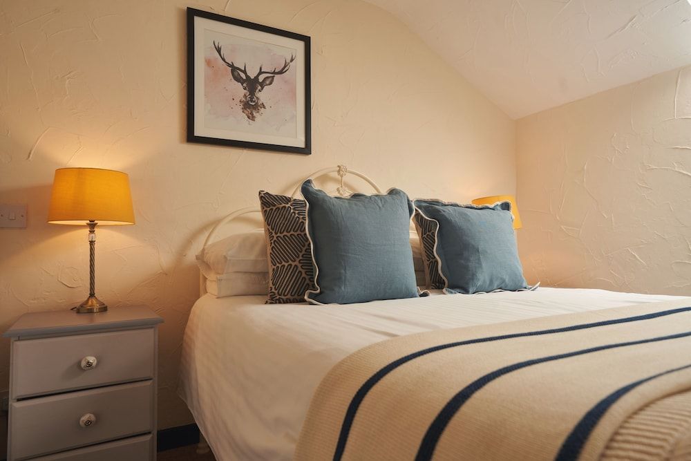 Blue Ball Inn Standard Room 3