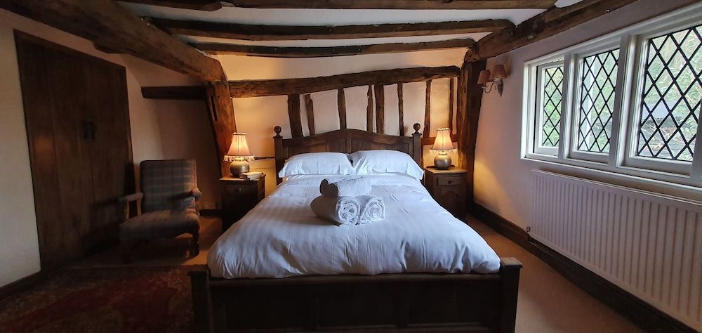 Double Room, Bathtub (Room 2)