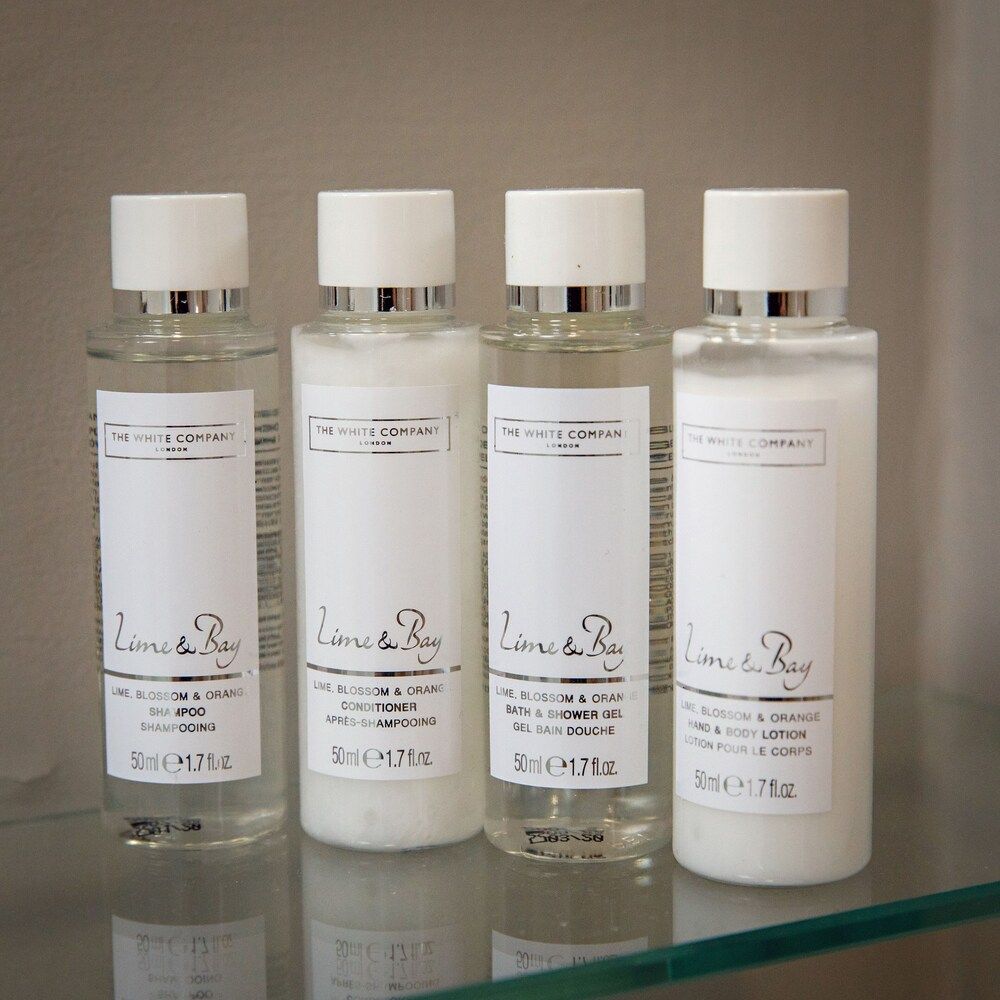 Cley Windmill Deluxe Double Room, Ensuite, Garden View (Millers Room) 2