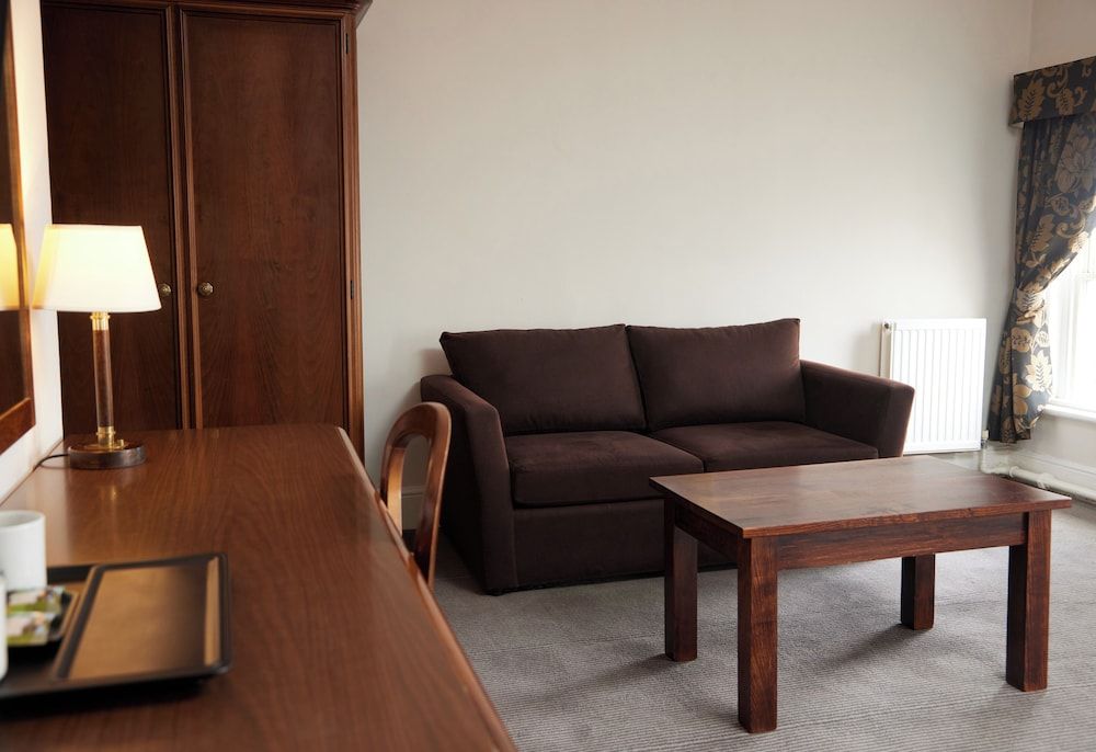 George Hotel Huntingdon by Greene King Inns Family Room Sleeps 4 5