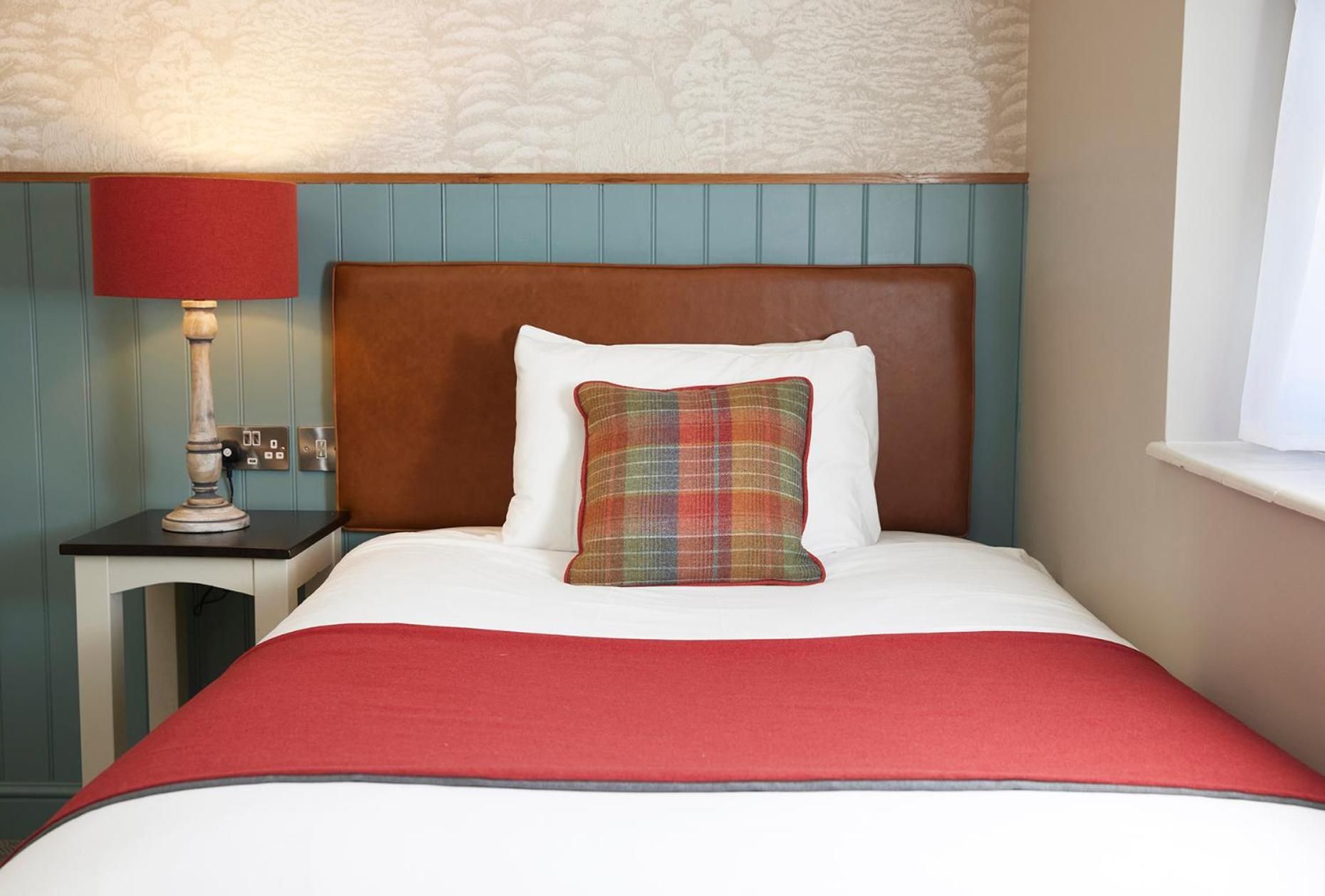 Feathers Hotel by Chef and Brewer Collection Single Room 4