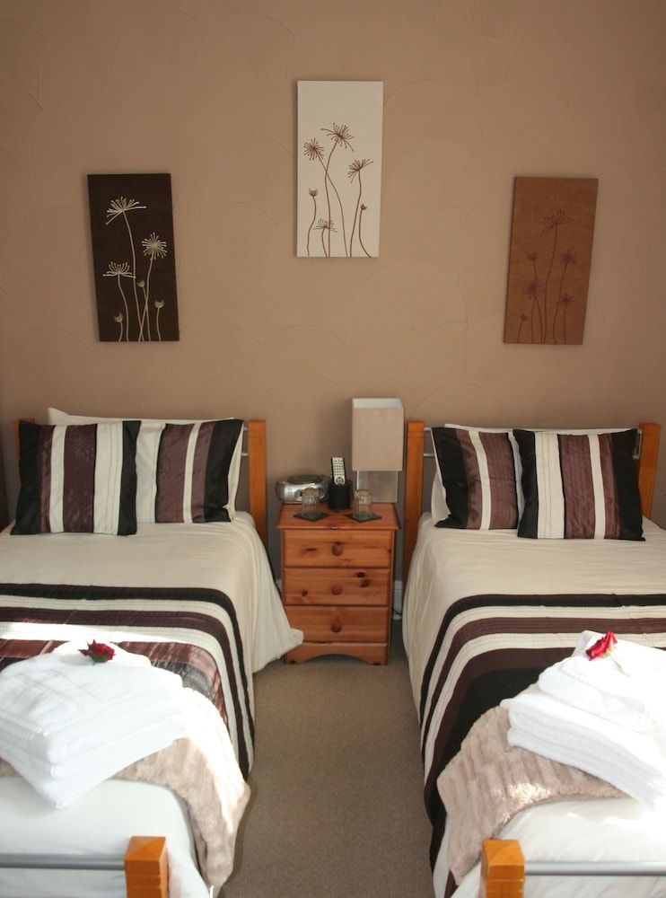 Single or Twin Room