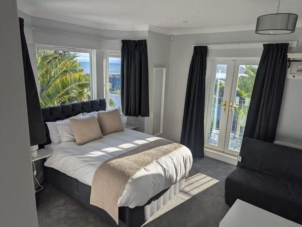 Fieldhead Hotel Family Suite, Balcony, Sea View 3