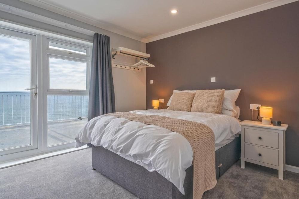 Fieldhead Hotel Deluxe Double Room, Balcony, Sea View 3