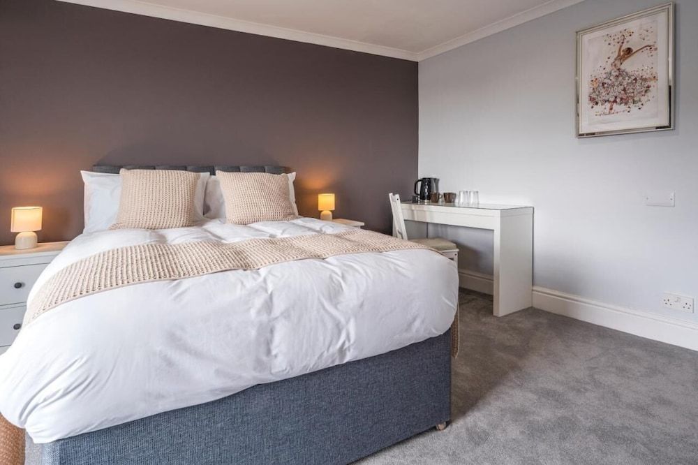 Fieldhead Hotel Deluxe Double Room, Balcony, Sea View 4