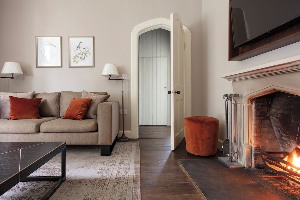 SCHLOSS Roxburghe, part of Destination by Hyatt Cottage (Gardener's) 9