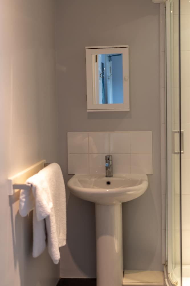 The Ship Inn Standard Double Room, 1 Double Bed 3