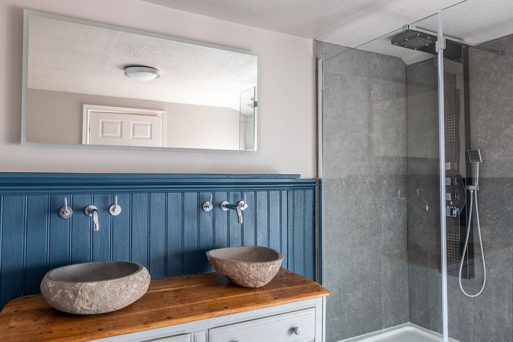 The Ship Inn Premium Double Room, 1 King Bed 4