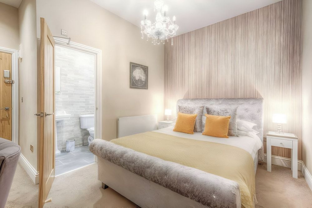 George Wright Boutique Hotel, Bar & Restaurant. Deluxe Double Room 3