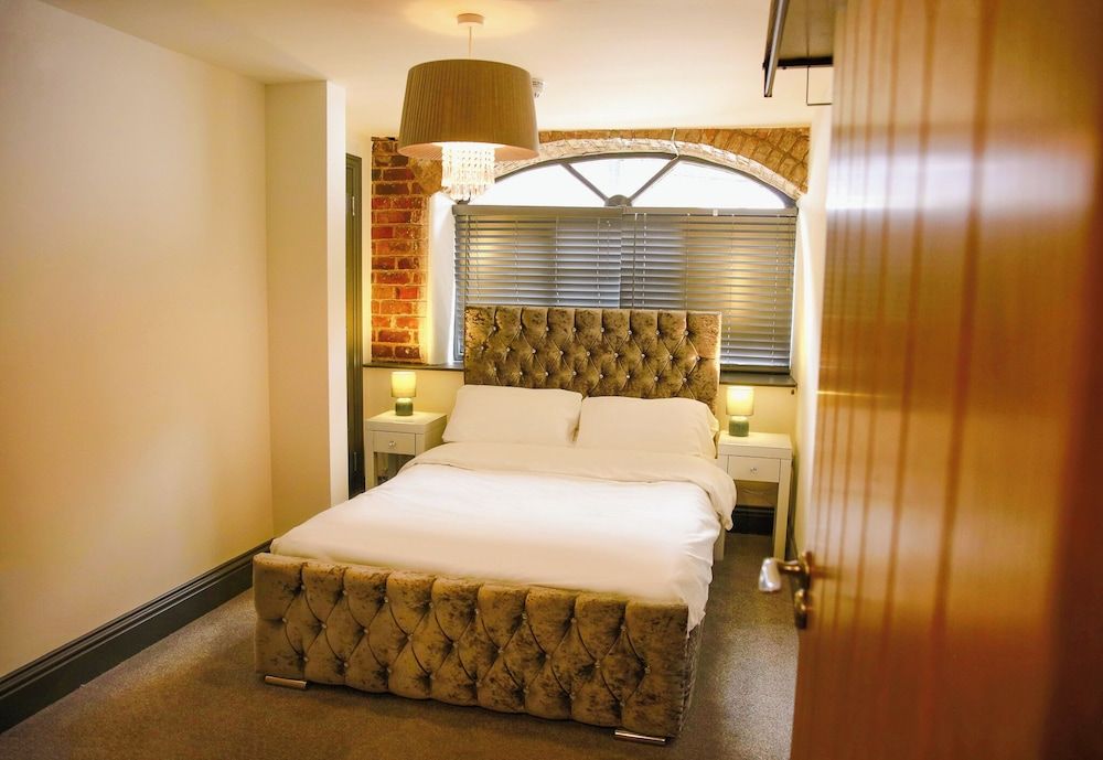 George Wright Boutique Hotel, Bar & Restaurant. Deluxe Double Room 8