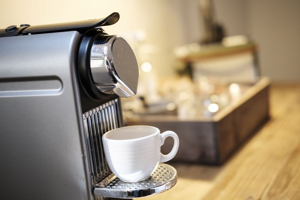 The White Hart Comfy King Room 11