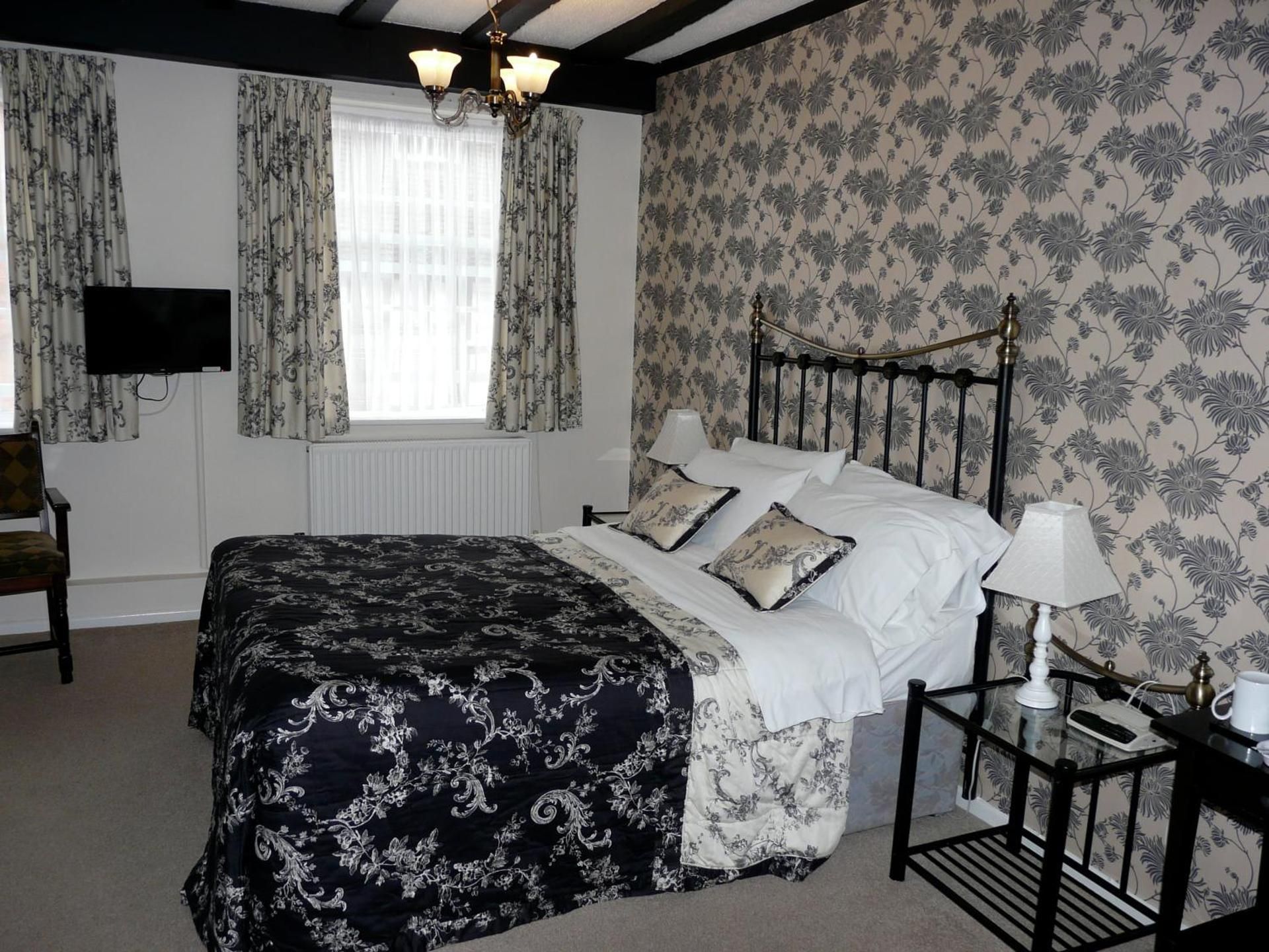 Large Double Room