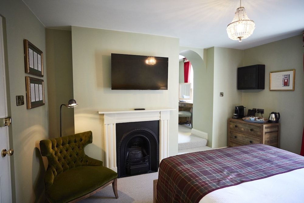 Wykeham Arms Luxury Double Room 16