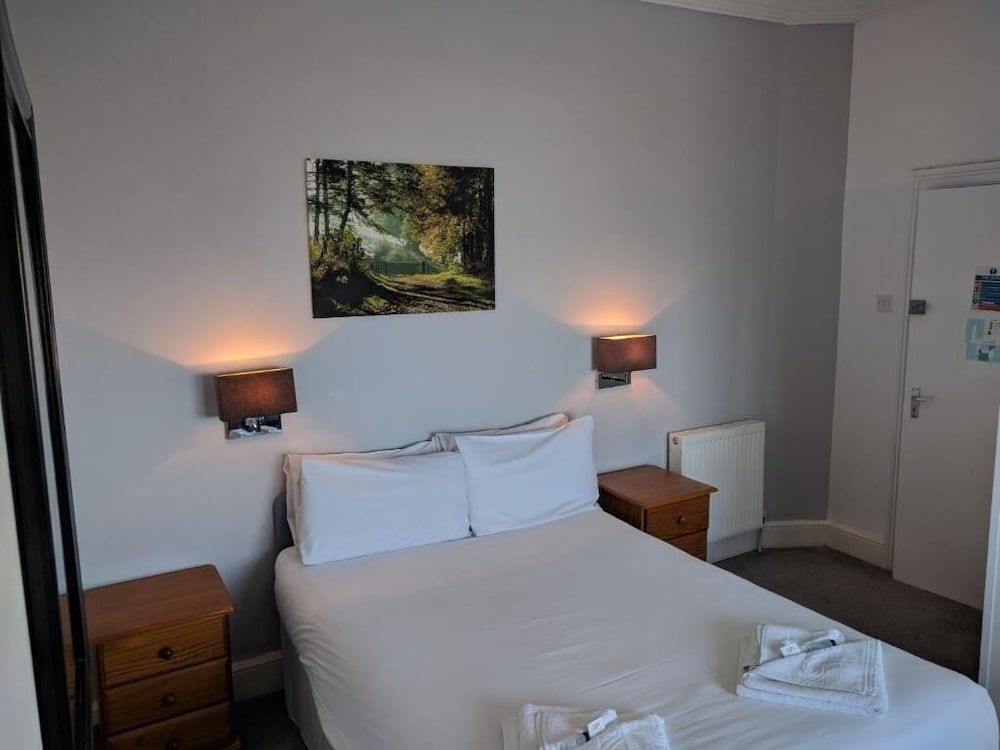 OYO Mayfair Hotel - Isle Of Wight