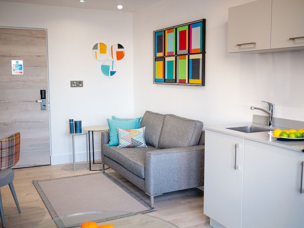 Q Square by Supercity Aparthotels Studio Suite 4