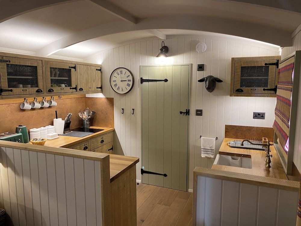 Shepherds Hut