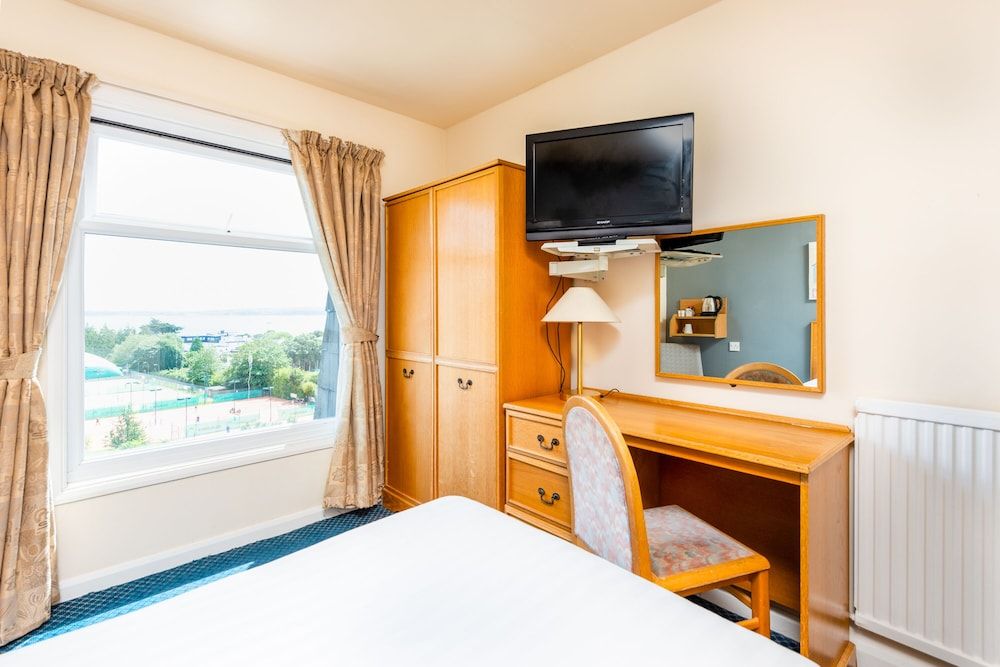 Standard Single Room, Garden View