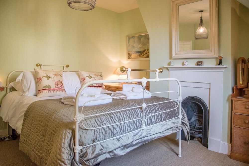 Cottage (3 Bedrooms)