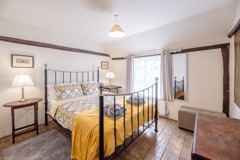 Cottage (3 Bedrooms)