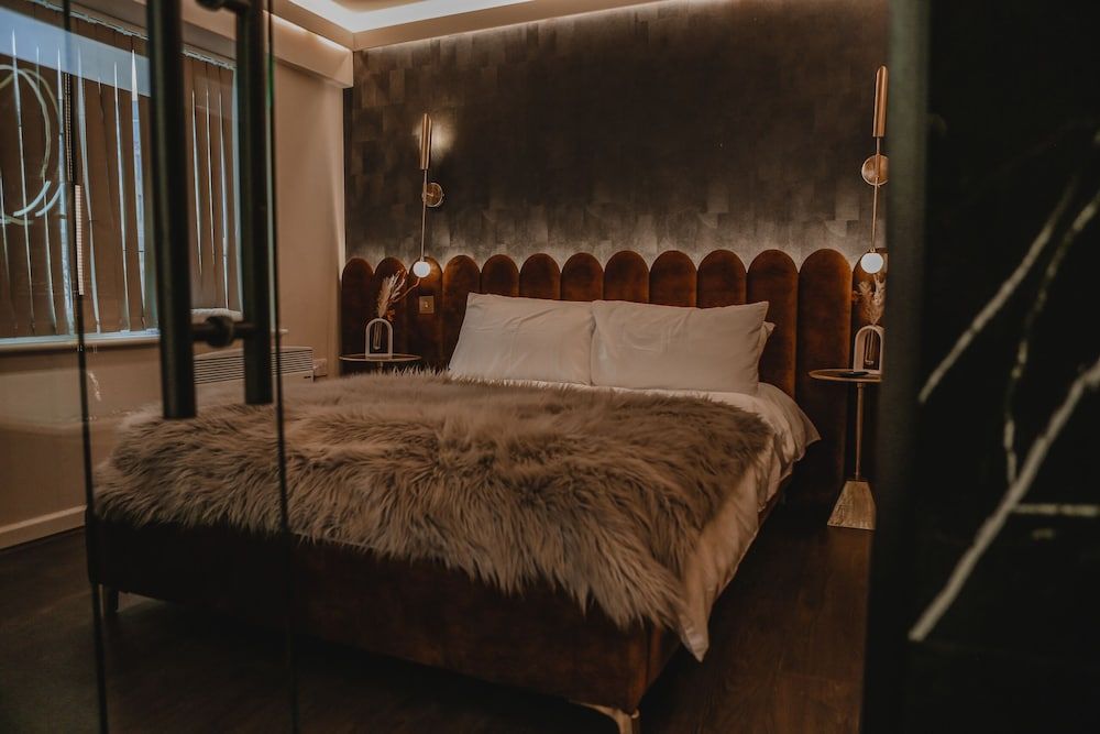 The Opulence Deluxe Apartment, Hot Tub