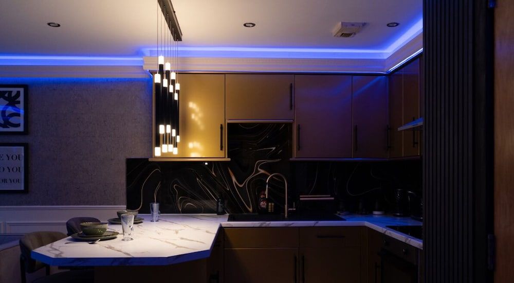 The Opulence Superior Apartment, Accessible, Hot Tub 16