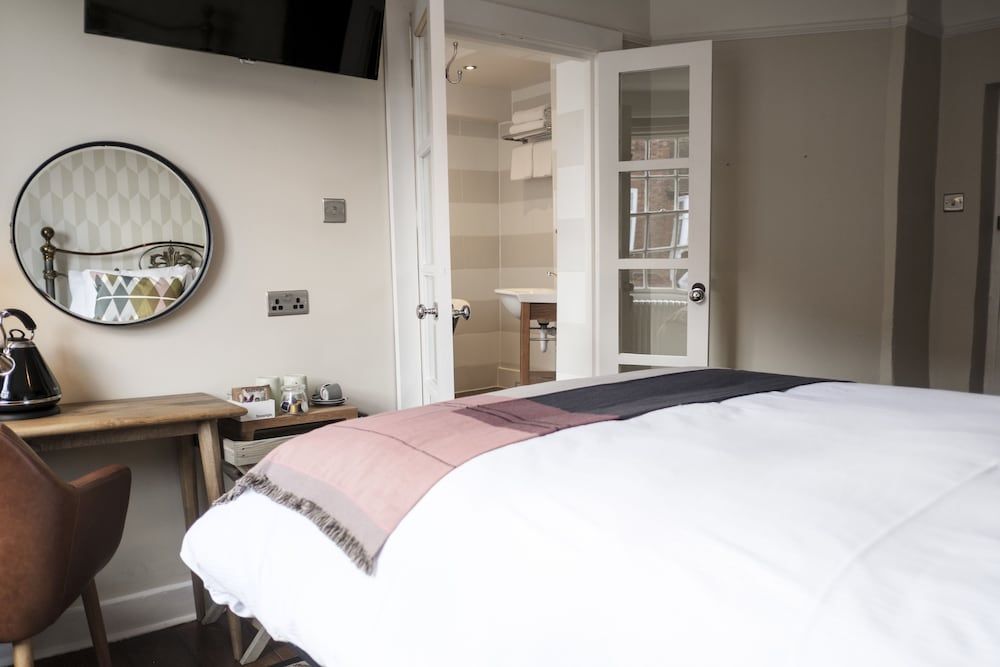 The Swan Hotel Comfort Room 2