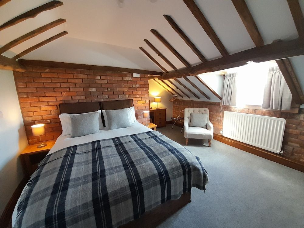 The Dolfor Inn Double Room (Room 4) 3