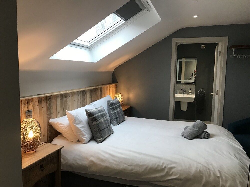 Classic Double or Twin Room