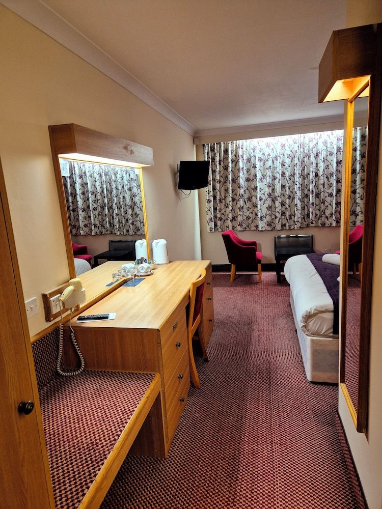 Supreme Inn Boston Standard Double Room 6
