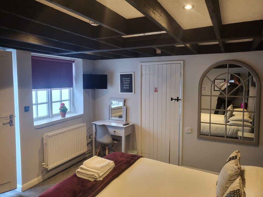 Watton By Verve Classic Double Room 8