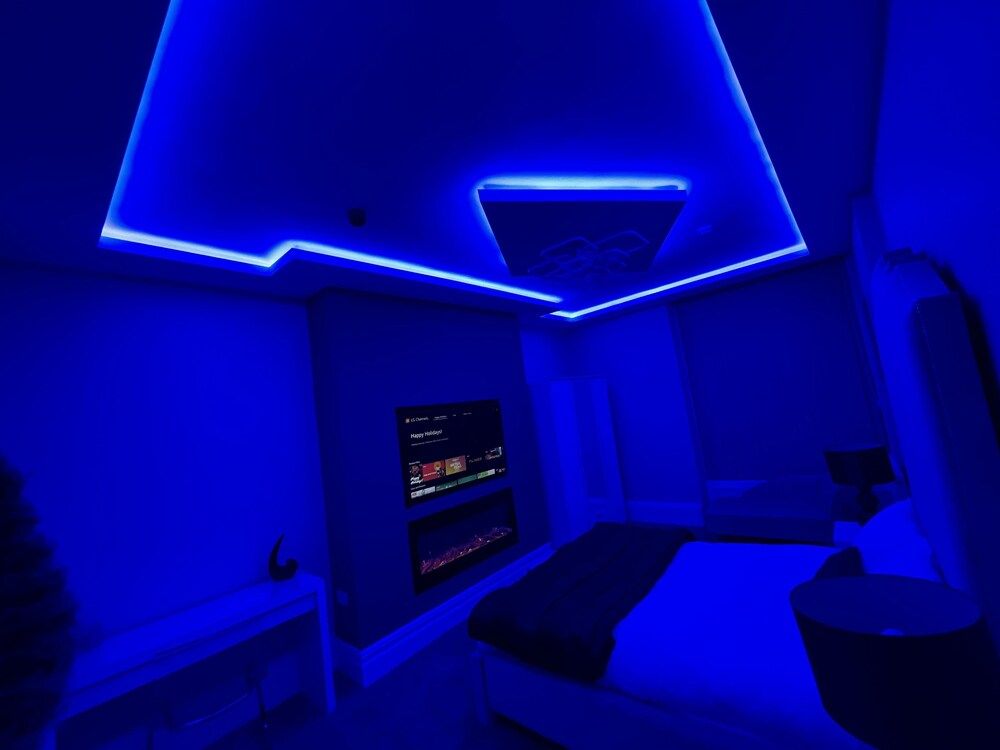 Imperial Suites Bradford Apartment 8