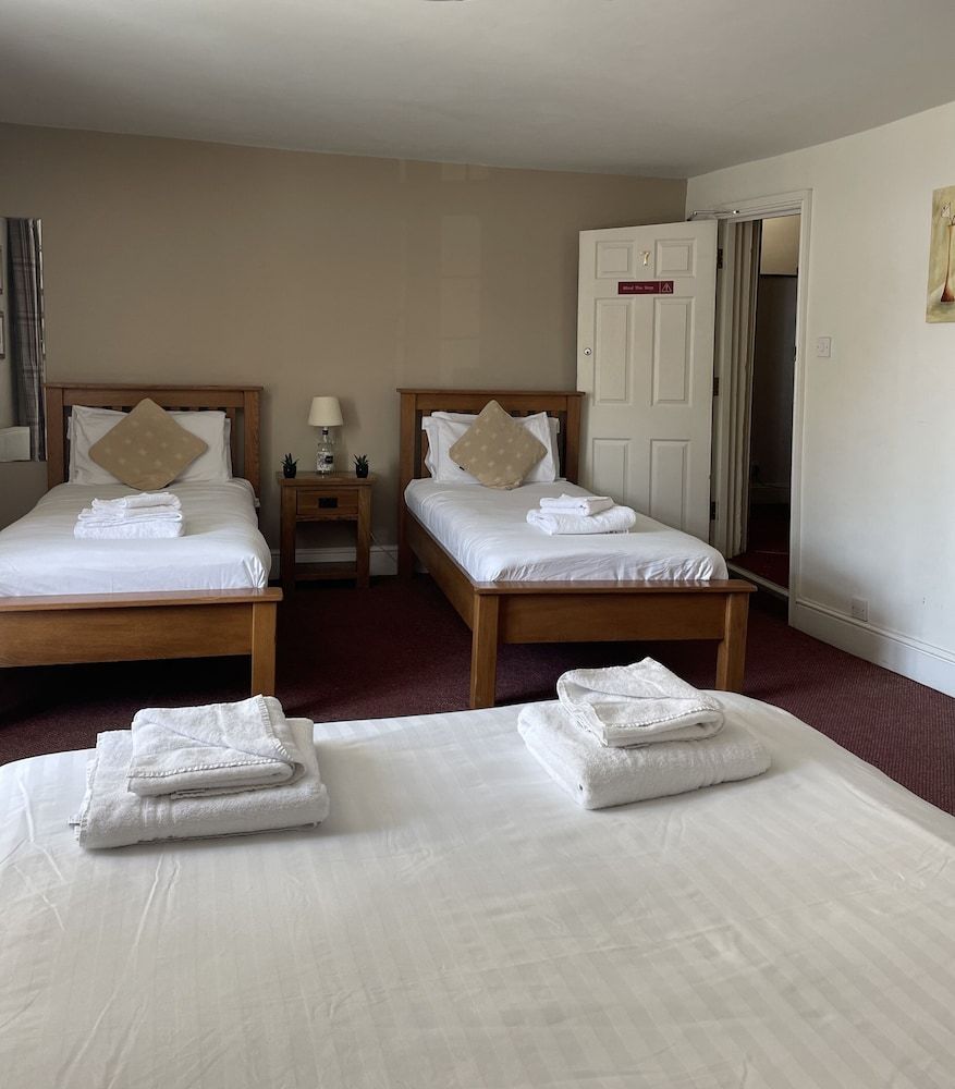 Suite, Ensuite (Family Room sleeps 4)