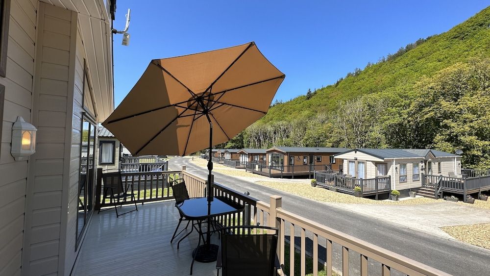 Escape Holidays Limited Luxury Mobile Home 5