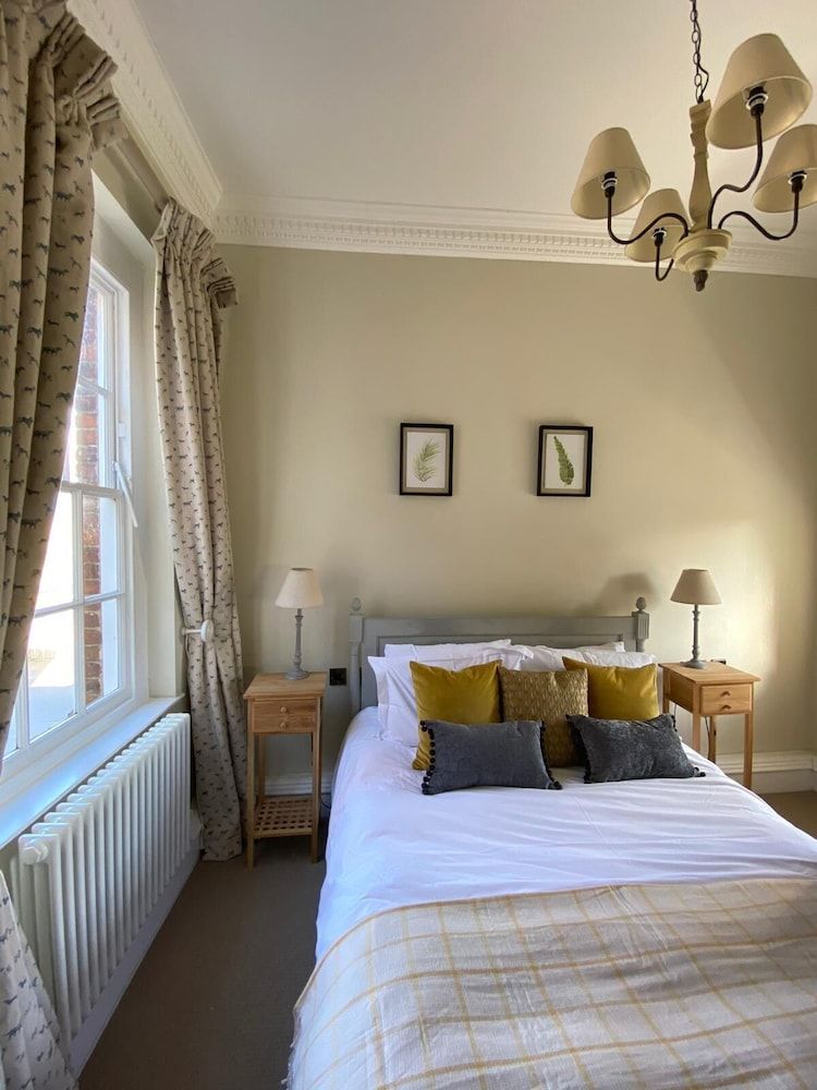 Basic Double Room