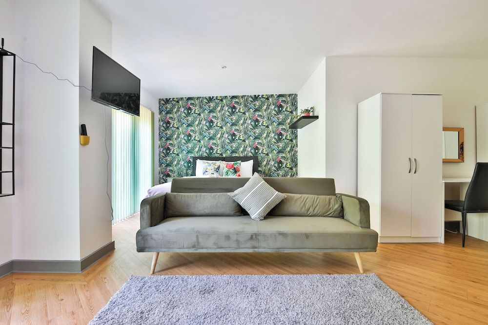 City Studio Suite